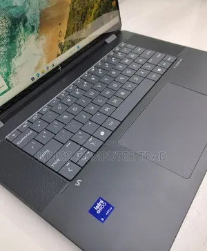 New Laptop HP OmniBook 5 16" 16GB Intel Core Ultra 5 SSD 512GB