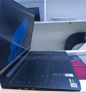 New Laptop Lenovo 16GB Intel Core i5 SSD 512GB