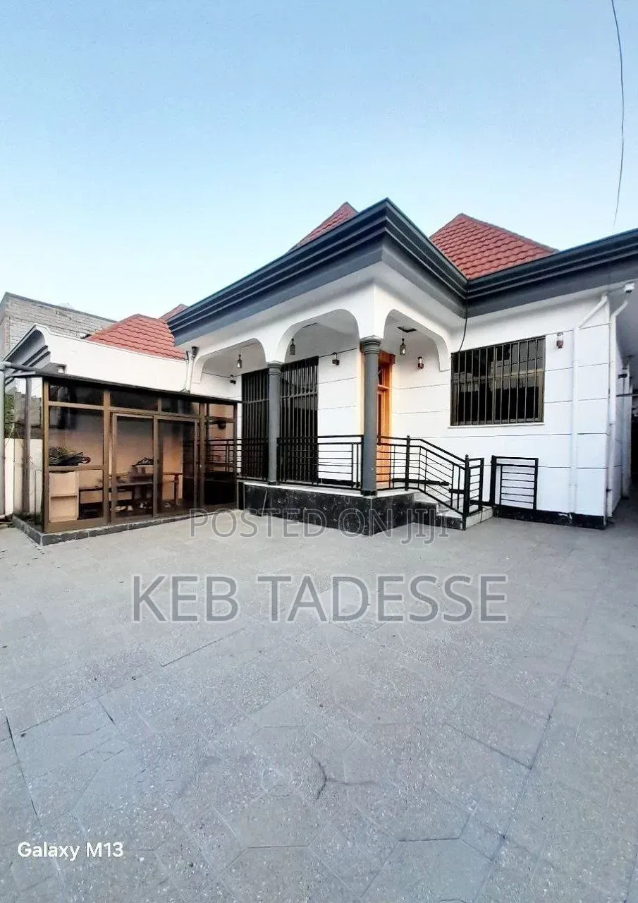 Furnished 5bdrm Villa in Ayat, Bole for sale