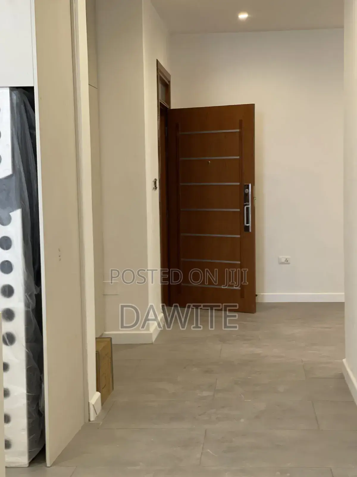 Furnished 3bdrm Apartment in የግል አፓርታማ, Bole for sale