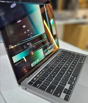 New Laptop Apple MacBook Pro 2023 M2 8GB Apple M2 SSD 256GB