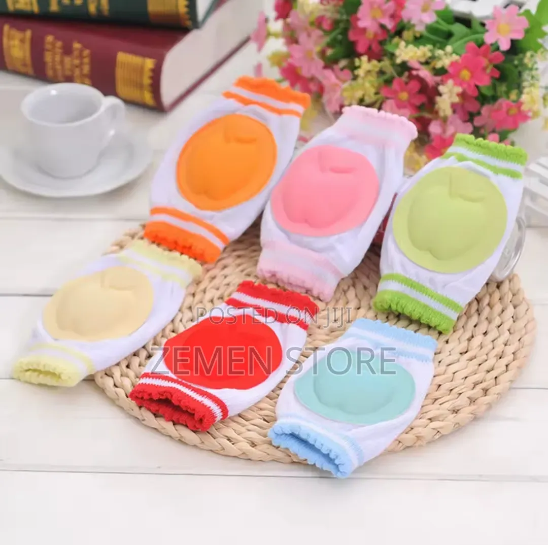 Soft Anti-Slip 2in1 Baby Crawling Knee Pads – Breathable Protection