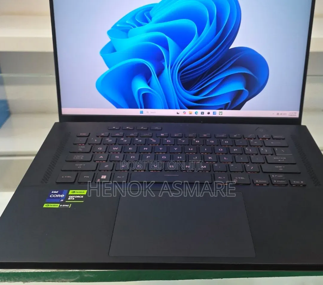 New Laptop Asus ROG Zephyrus G15 16GB Intel Core i9 SSD 1T