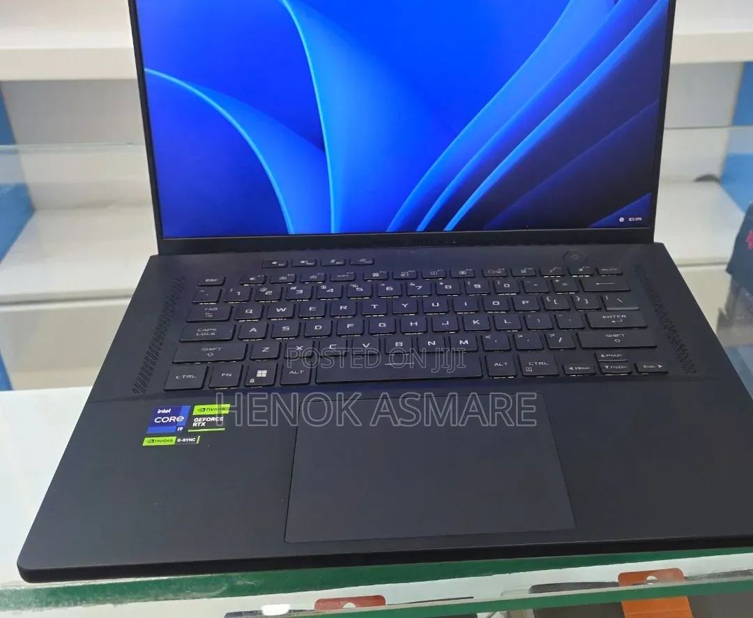 New Laptop Asus ROG Zephyrus G15 16GB Intel Core i9 SSD 1T