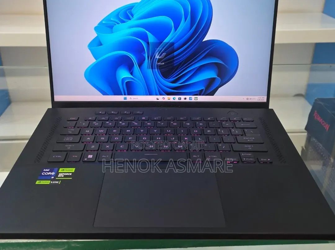 New Laptop Asus ROG Zephyrus G15 16GB Intel Core i9 SSD 1T