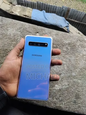 Samsung Galaxy S10 5G 256 GB Blue