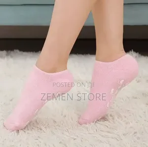 Moisturizing Spa Gel Socks – Soft Anti-Crack Foot Heel Care Socks