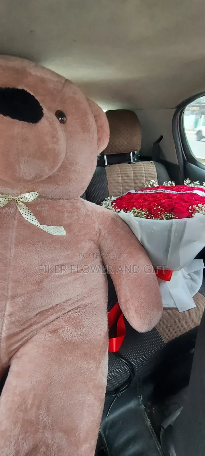 Gift for Her Teddy Bear With Flower Bouquet