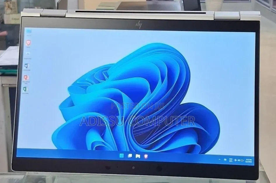 New Laptop HP 8GB Intel Core i7 SSD 256GB