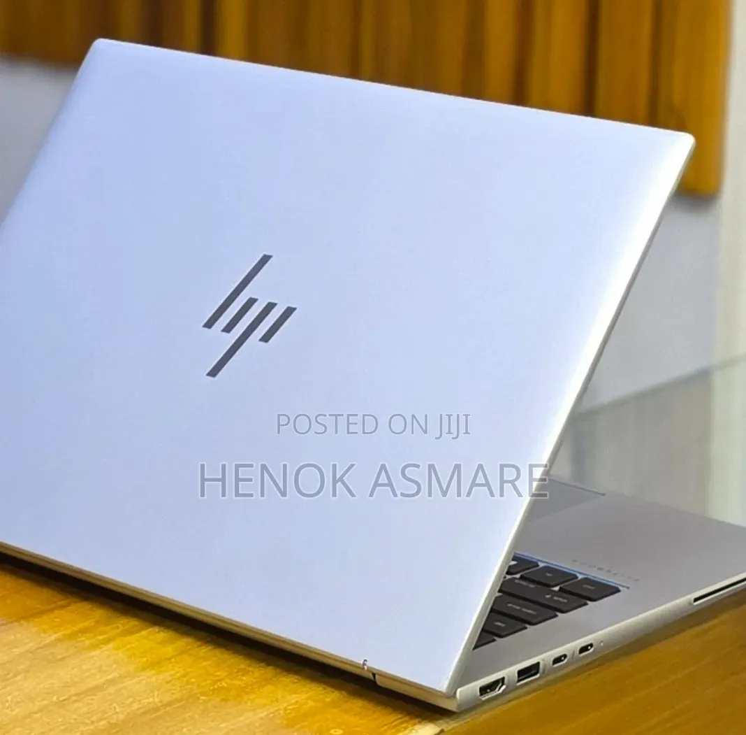 New Laptop HP EliteBook 840 10 16GB Intel Core i7 SSD 512GB