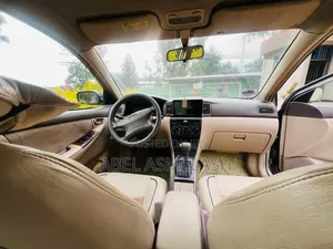 Toyota Corolla 2004 Silver