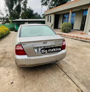 Toyota Corolla 2004 Silver