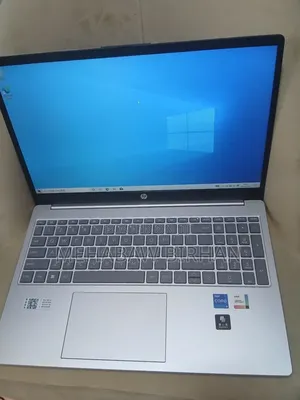 New Laptop HP Stream Notebook 16GB Intel Core i5 SSD 1T
