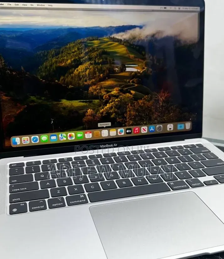New Laptop Apple MacBook Air 2020 M1 16GB Apple M1 SSD 512GB