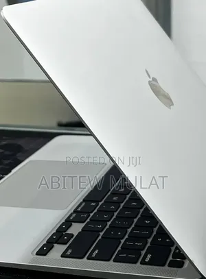 New Laptop Apple MacBook Air 2020 M1 16GB Apple M1 SSD 512GB