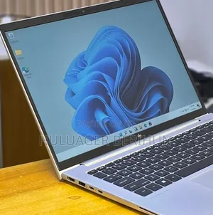 New Laptop HP EliteBook 840 G10 16GB Intel Core i7 SSD 512GB