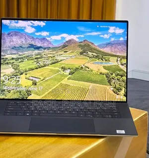 New Laptop Dell XPS 15 16GB Intel Core i7 SSD 512GB