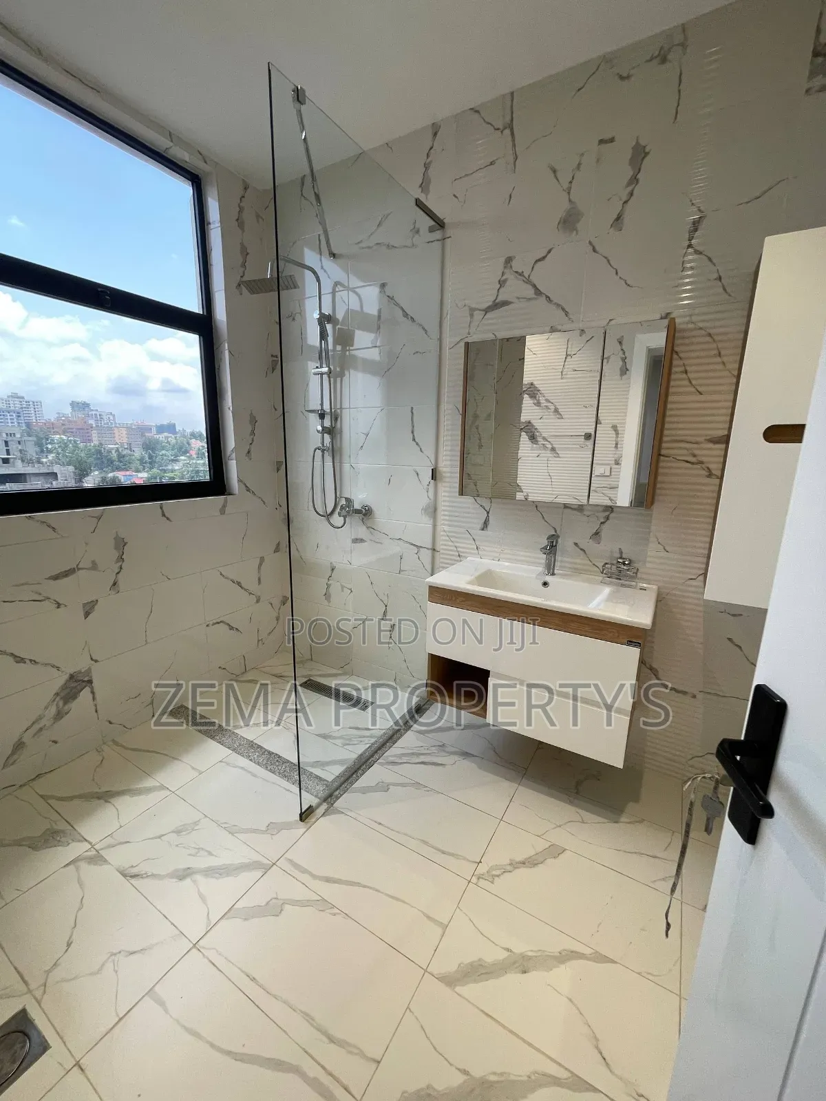 Furnished 4bdrm Apartment in Bole for rent