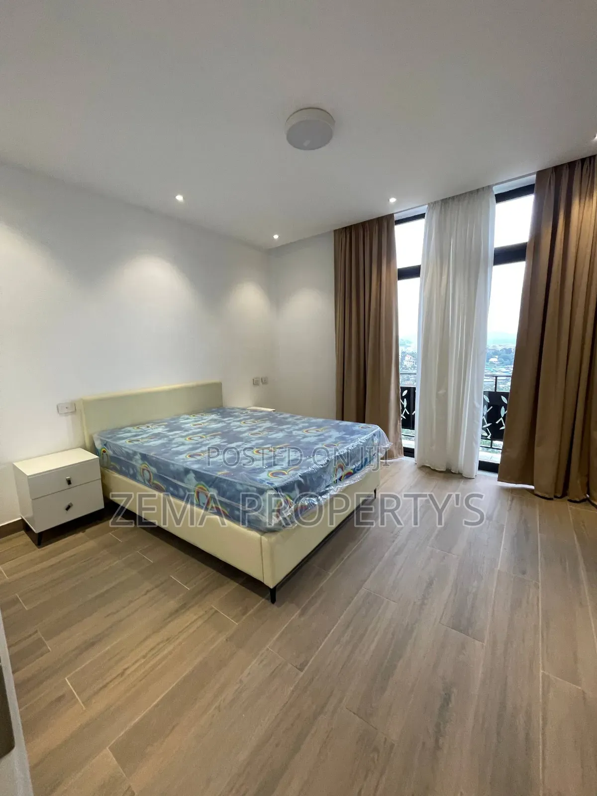 Furnished 4bdrm Apartment in Bole for rent