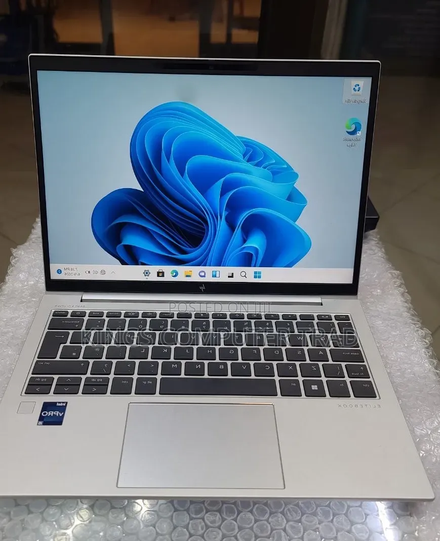 New Laptop HP EliteBook 830 G9 16GB Intel Core i5 SSD 512GB