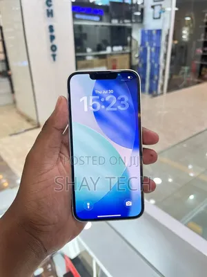 Apple iPhone 13 128 GB White
