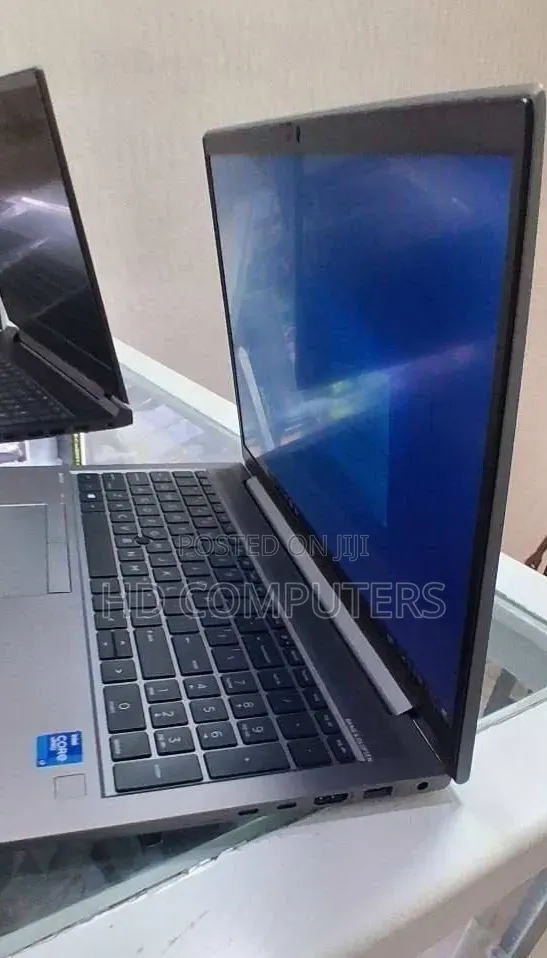 New Laptop HP ZBook 15 16GB Intel Core i5 SSD 512GB