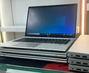 New Laptop HP EliteBook 830 G8 16GB Intel Core i7 SSD 512GB