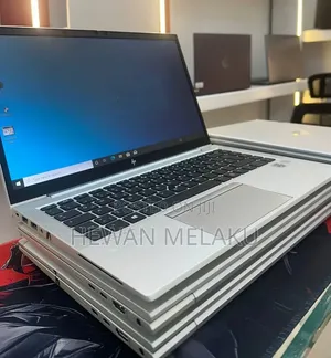 New Laptop HP EliteBook 830 G8 16GB Intel Core i7 SSD 512GB