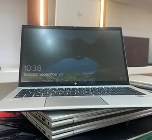 New Laptop HP EliteBook 830 G8 16GB Intel Core i7 SSD 512GB