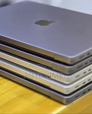 New Laptop Apple MacBook Pro 2021 M1 32GB Intel Core M SSD 512GB