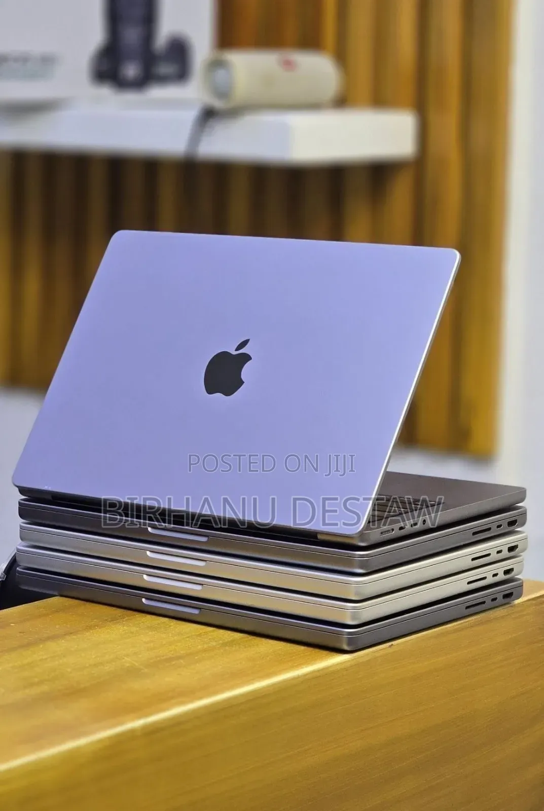 New Laptop Apple MacBook Pro 32GB Apple M1 Pro SSD 512GB