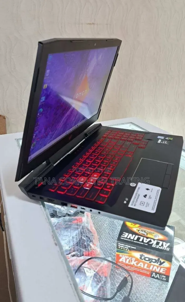 New Laptop HP Omen X 16GB Intel Core i7 SSD 512GB