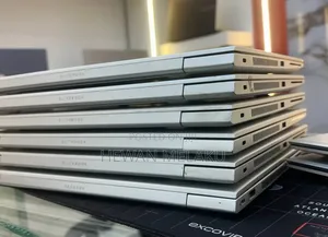 New Laptop HP EliteBook 840 G5 8GB Intel Core i7 SSD 512GB