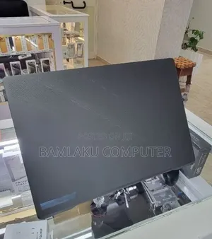 New Laptop Asus ROG Zephyrus G16 16GB Intel Core i7 SSD 1T