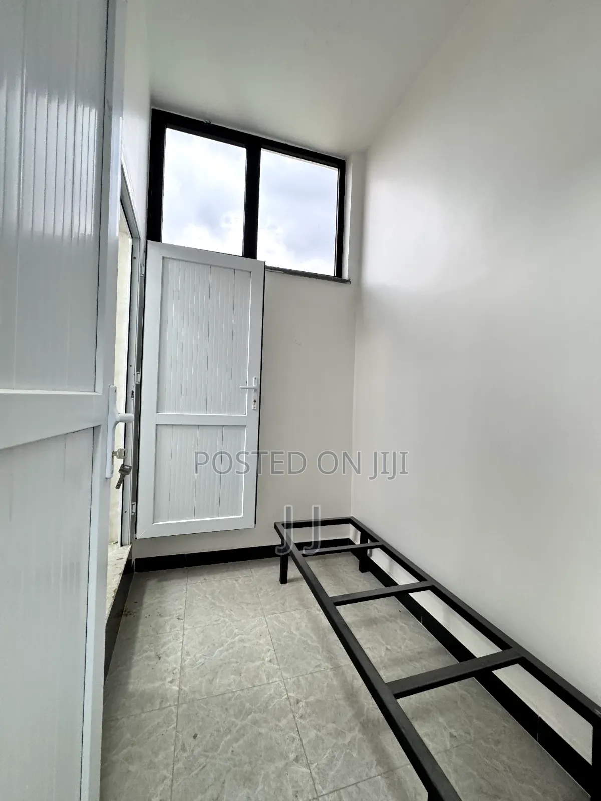 3bdrm Apartment in Nifas Silk-Lafto for rent
