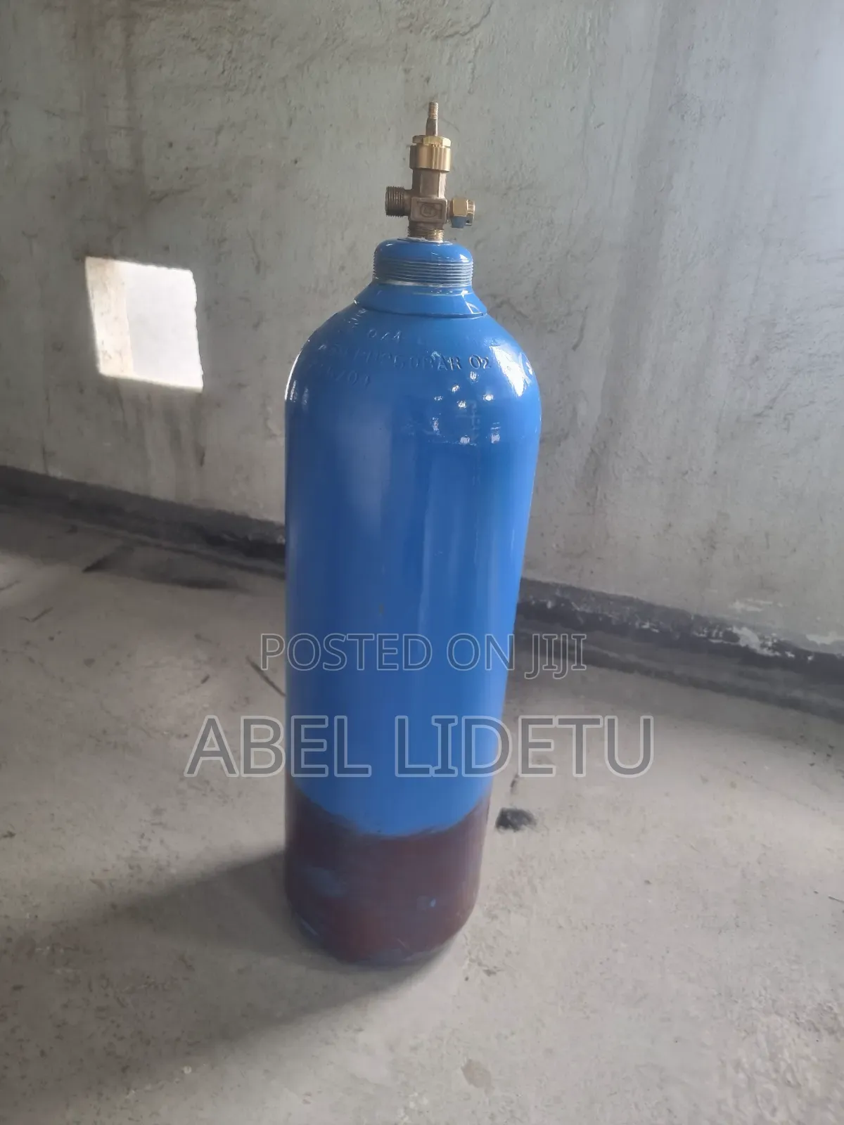 CarePlus Oxygen Supply Cylinder