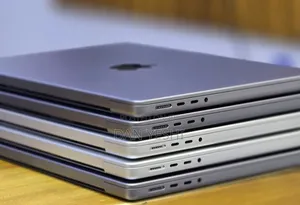 New Laptop Apple MacBook Pro 32GB Apple M1 Pro SSD 512GB