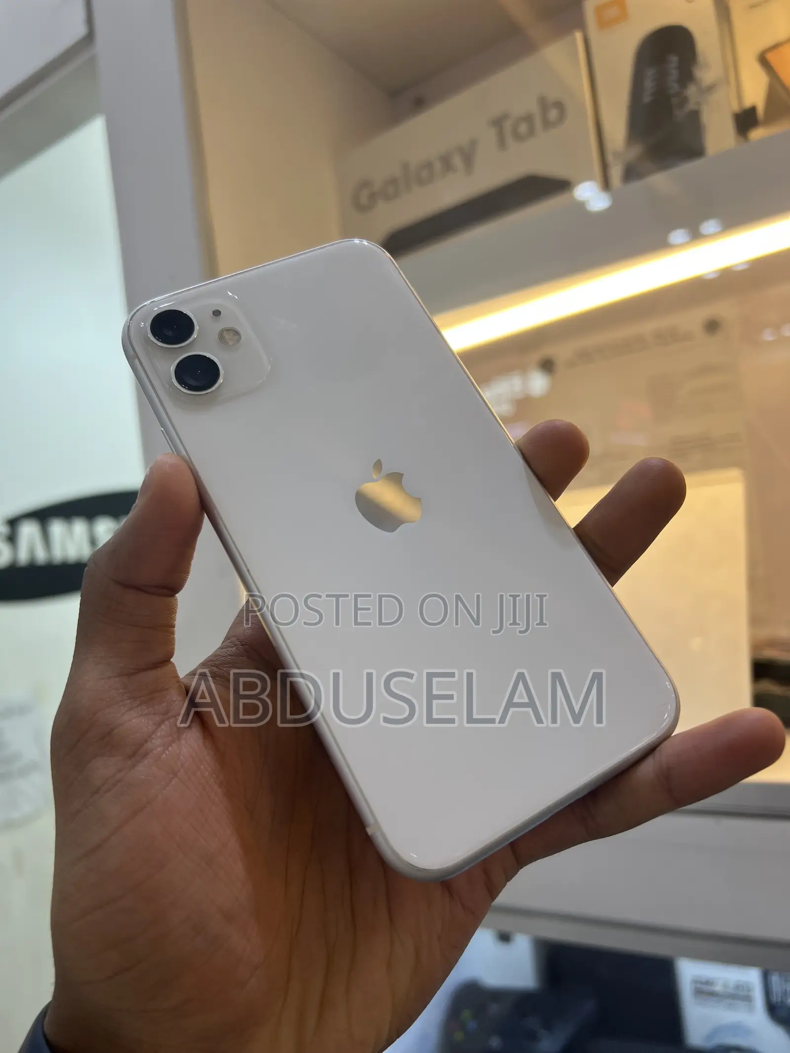 Apple iPhone 11 64 GB