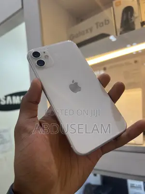 Apple iPhone 11 64 GB