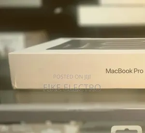 New Laptop Apple MacBook Pro 2026 M5 Max 128GB Apple M5 Max SSD 4T