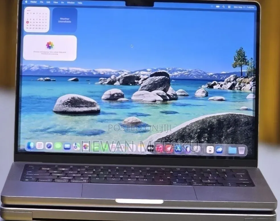 New Laptop Apple MacBook Pro 2021 M1 32GB Apple M1 Pro SSD 512GB