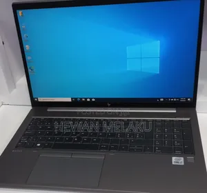 New Laptop HP ZBook Firefly G8 16GB Intel Core i7 SSD 512GB
