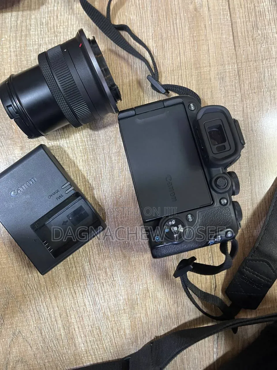 R10 Canon .