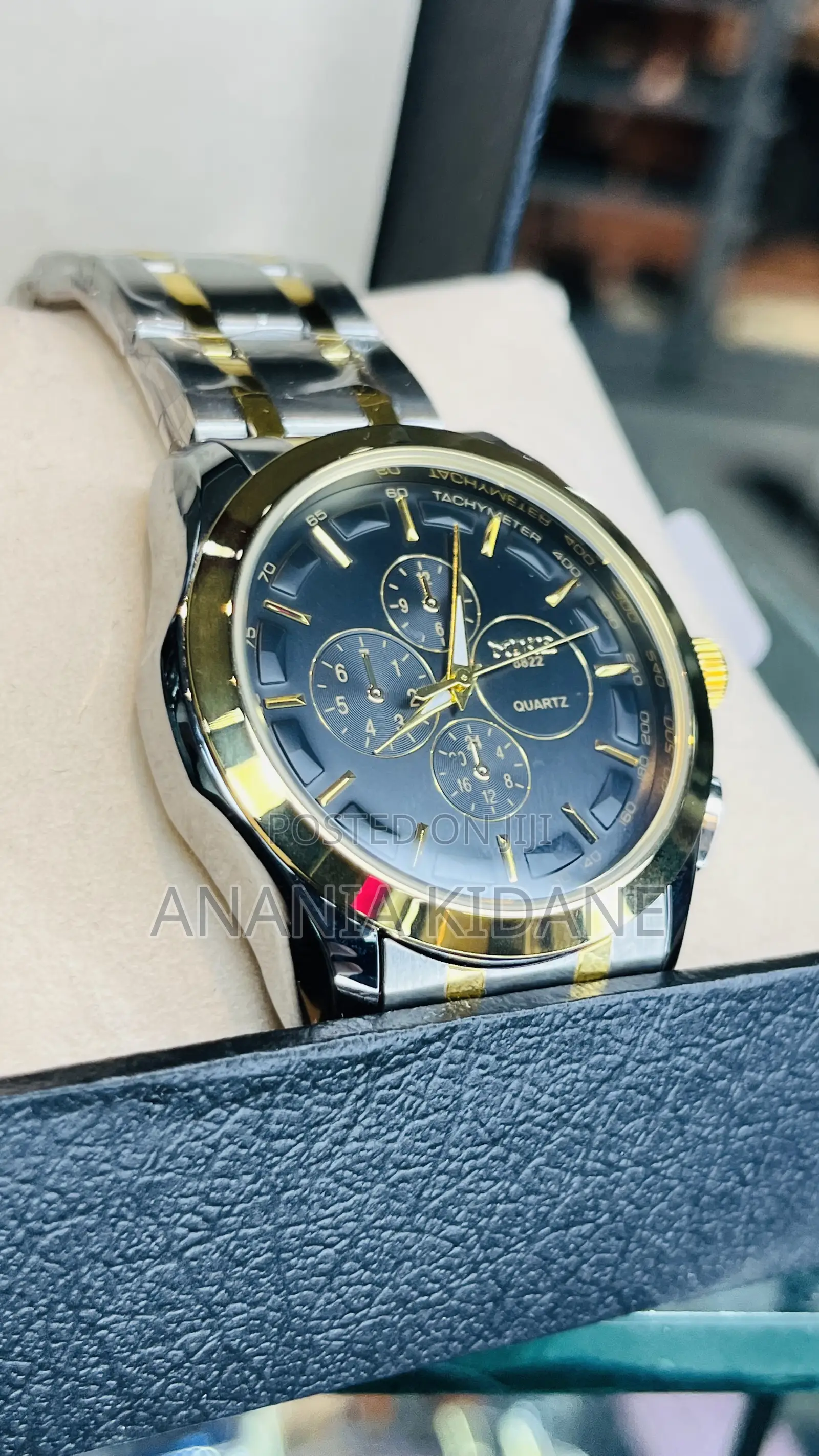 Mike Quartz Men’s Watch