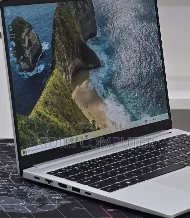 New Laptop Samsung Galaxy Book 2 16GB Intel Core 7 SSD 512GB