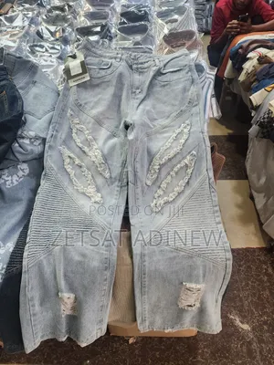Men's Distressed Denim Jeans 