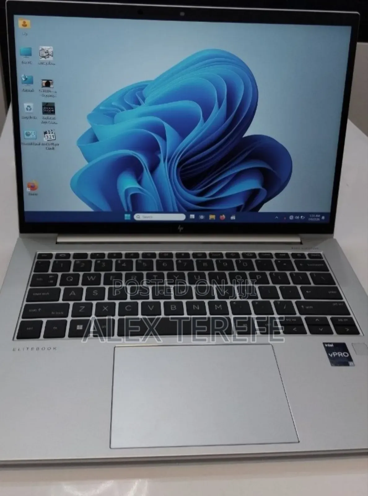 New Laptop HP EliteBook 840 G10 16GB Intel Core i7 SSD 512GB
