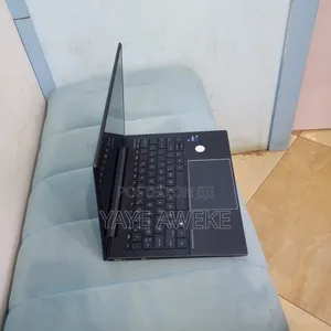 New Laptop HP Elite Dragonfly G3 16GB Intel Core i7 SSD 512GB