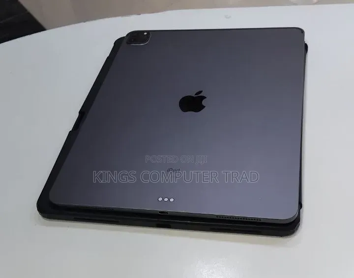 New Apple iPad Pro 1 TB Gray