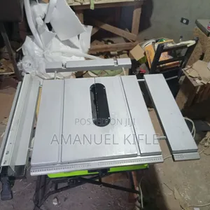 Vido Table Saw